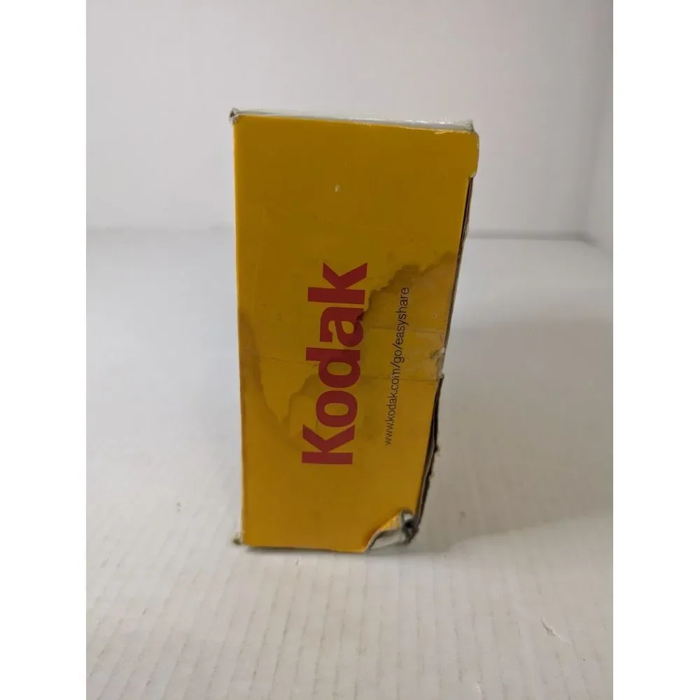 Kodak Easyshare‎ CX7430 4 MP Digital Camera with 3x Optical Zoom *For Parts*